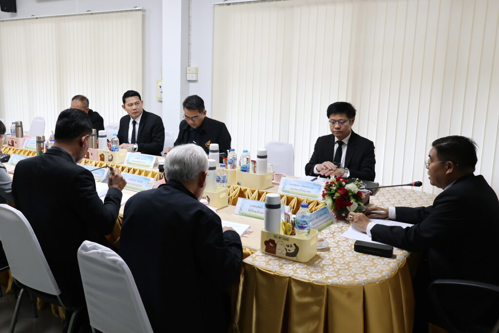 สพป.บุรีรัมย์ เขต 4 ร่วมประชุมคณะกรรมการ สกสค. จังหวัดบุรีรัมย์ ครั้งที่ 7/2568