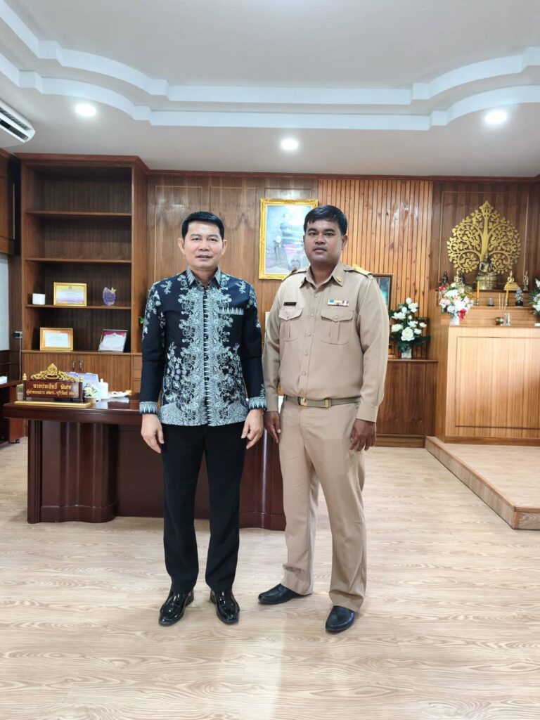 สพป.บุรีรัมย์ เขต 4 รับรายงานตัวเพื่อบรรจุและแต่งตั้งผู้สอบแข่งขันได้ ตำแหน่ง ครูผู้ช่วย