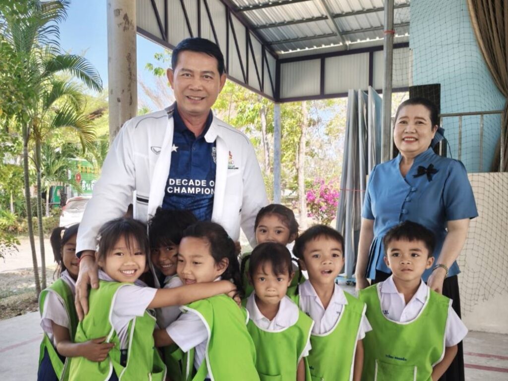 สพป.บุรีรัมย์ เขต 4 ตรวจเยี่ยมการดำเนินงานโรงเรียนบ้านบุ่งเบา อำเภอพุทไธสง