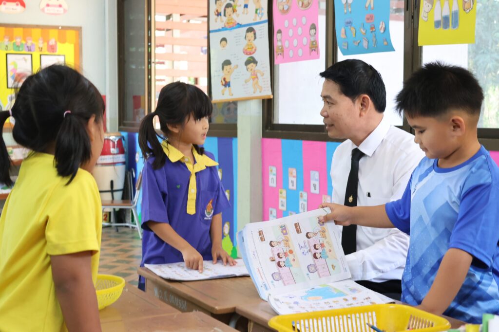 สพป.บุรีรัมย์ เขต 4 ลงพื้นที่ตรวจเยี่ยม โรงเรียนวัดธรรมประสิทธิ์ อำเภอพุทไธสง