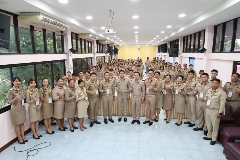 สพป.บุรีรัมย์ เขต 4 พัฒนาศักยภาพและประสิทธิภาพ “ครูผู้ช่วย” สู่การเป็นครูมืออาชีพ
