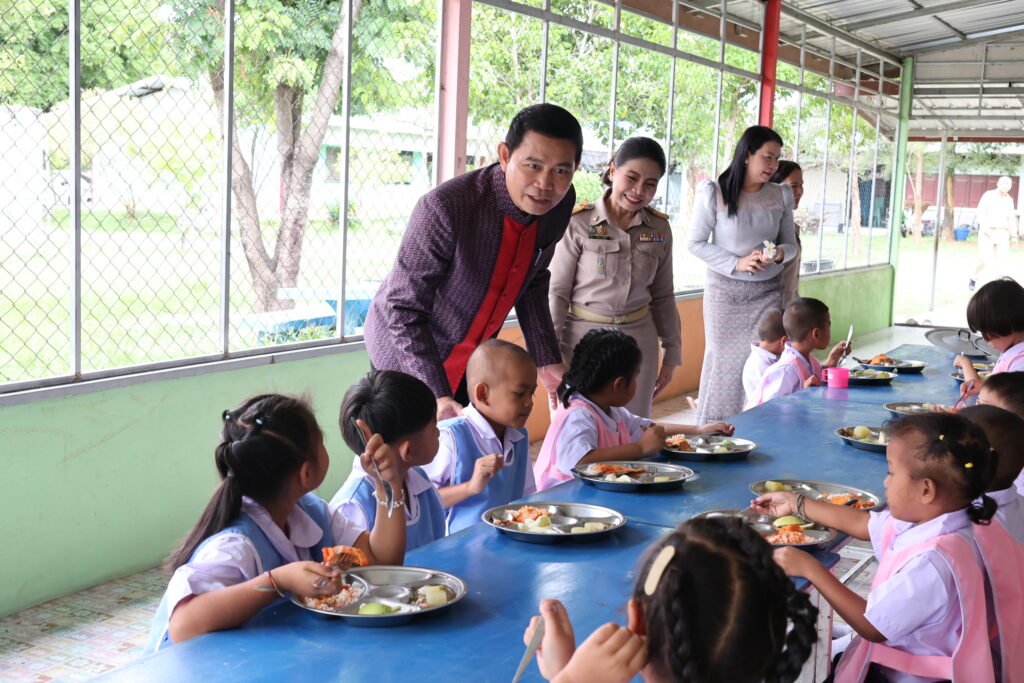 สพป.บุรีรัมย์ เขต 4 ตรวจเยี่ยมการดำเนินงานในโรงเรียนบ้านปลัดมุม และ โรงเรียนบ้านปากช่องสนามชัย