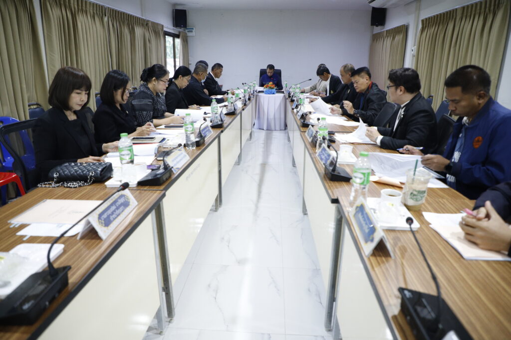 สพป.บุรีรัมย์ เขต 4 ร่วมพิจารณาคัดเลือกครูผู้สมควรได้รับพระราชทานรางวัลสมเด็จเจ้าฟ้ามหาจักรี ครั้งที่ 7 ปี พ.ศ. 2570 จังหวัดบุรีรัมย์